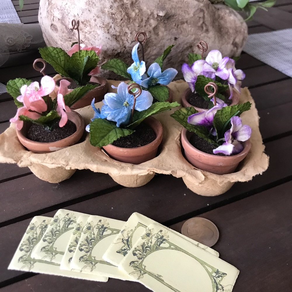 Easter/Spring Potted Silk Flower PlaceCard Holders NIP 6 Terra Cotta Pots 4”